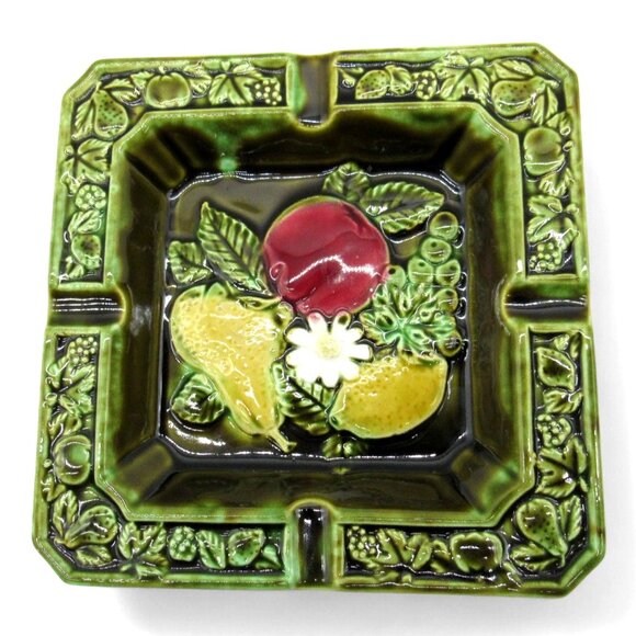 Vintage JAPANESE Ceramic ASHTRAY With 3D Fruit Design And Green Border - Picture 1 of 10
